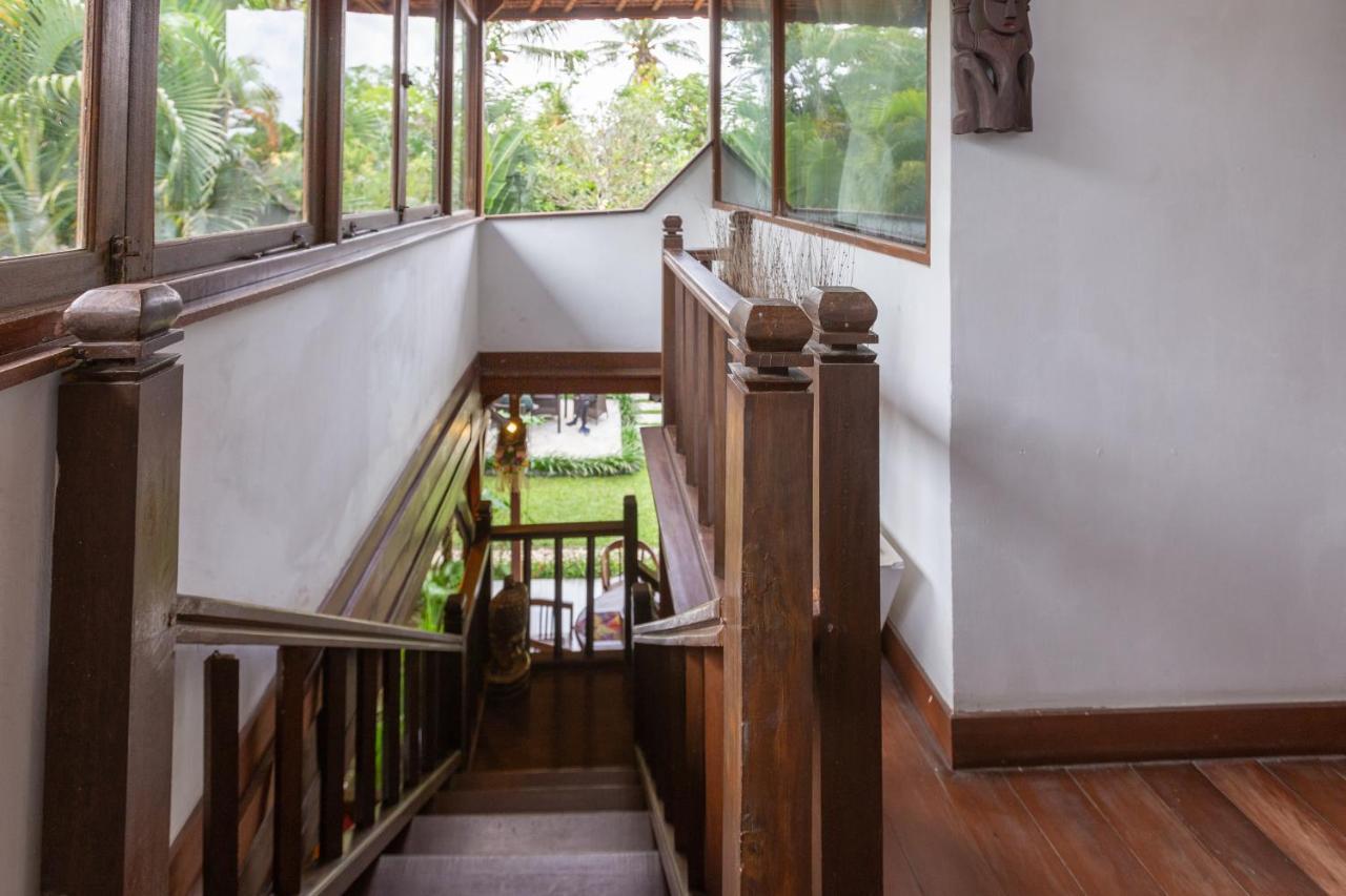 Villa Poppy Seminyak Exterior photo